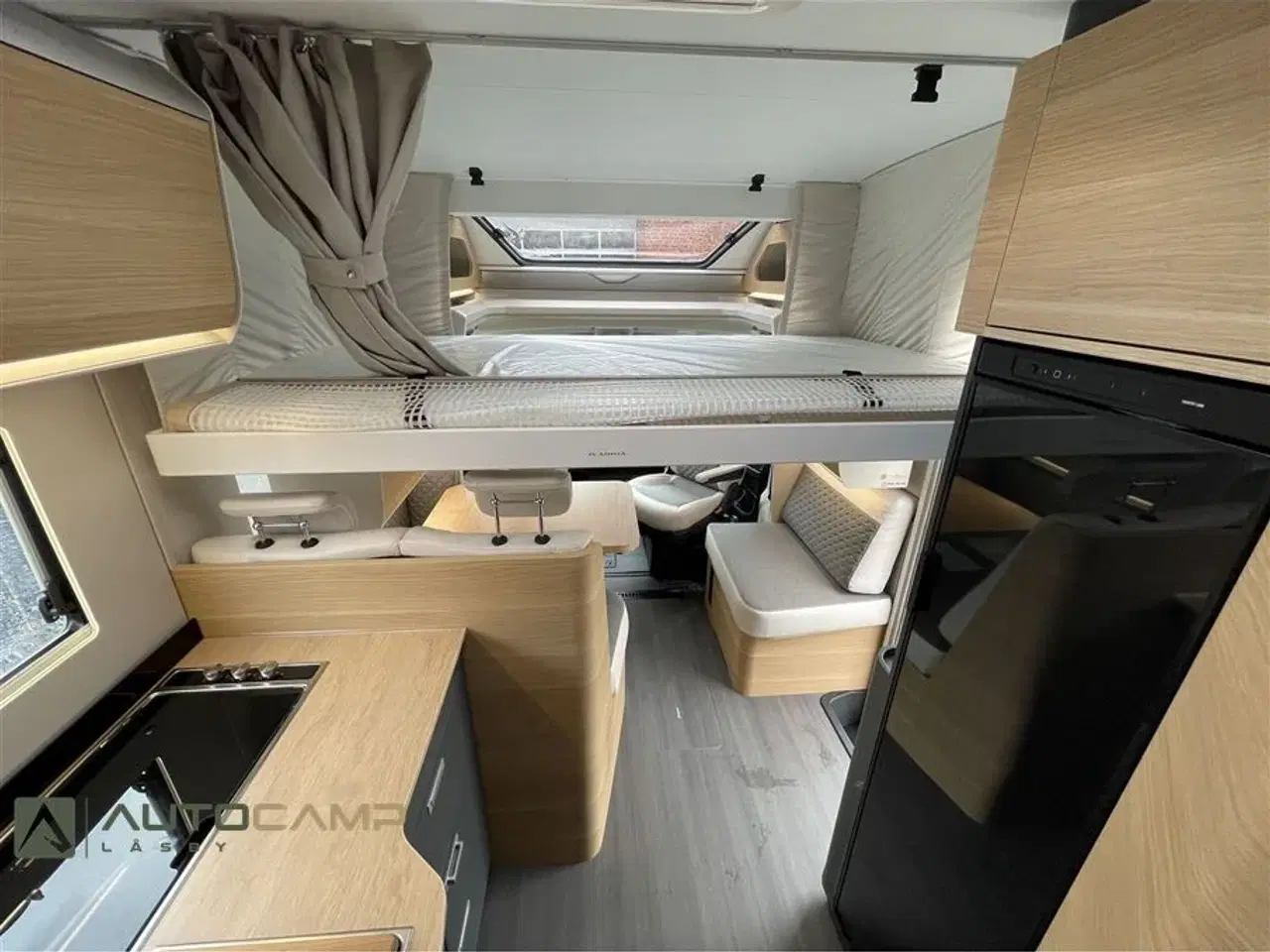 Billede 20 - 2026 - Adria Matrix M670 SL