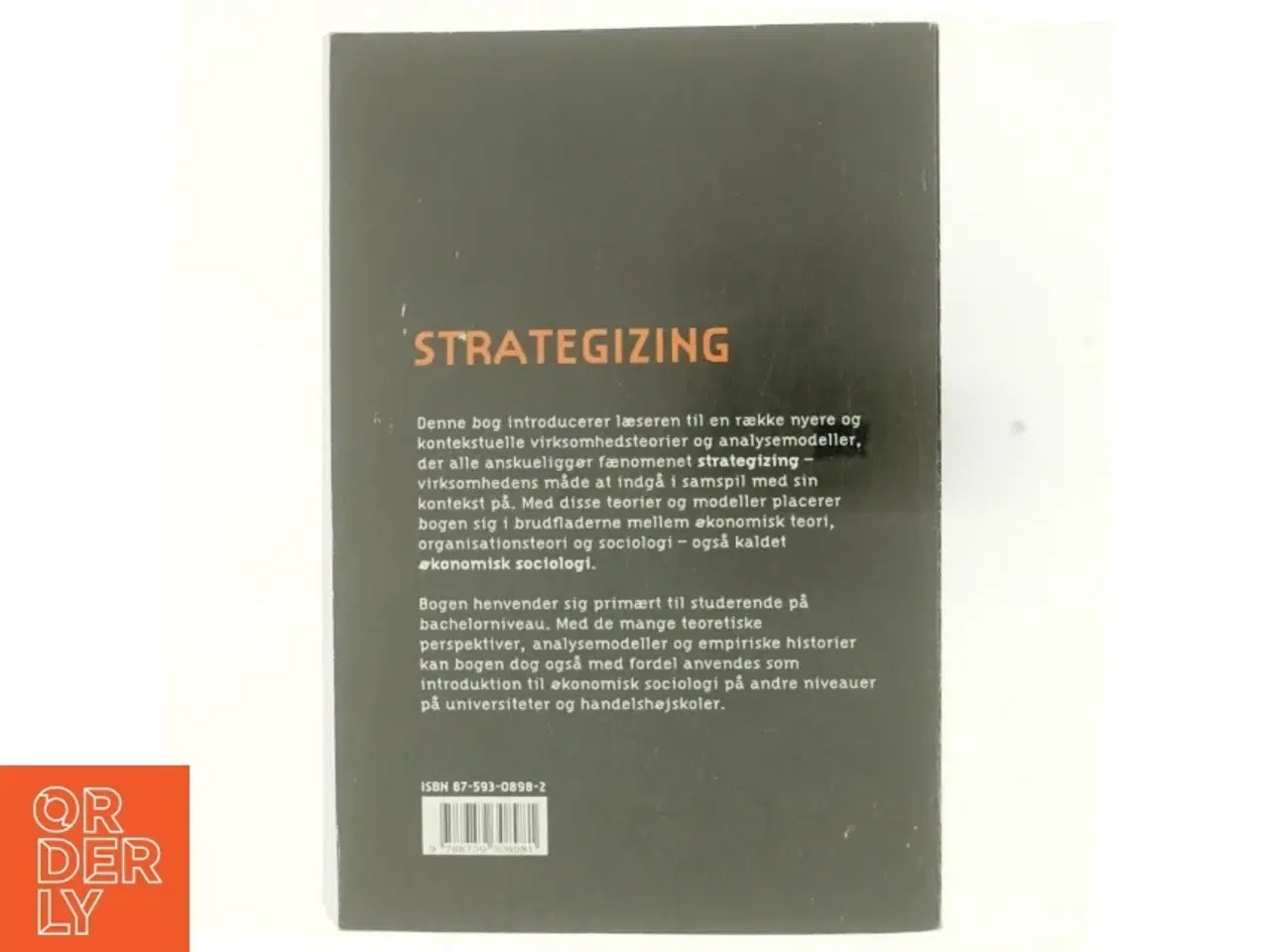 Billede 3 - Strategizing - kontekstuel virksomhedsteori af Claus Nygaard (f. 1968-10-31) (Bog)