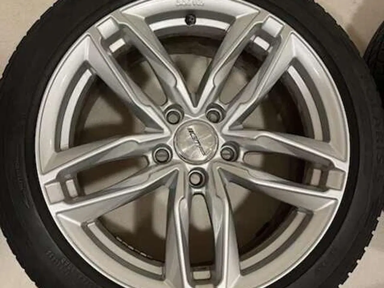 Billede 1 - Ekstrem velholdte Alu Vinter 205/50-17 5X112 ET45