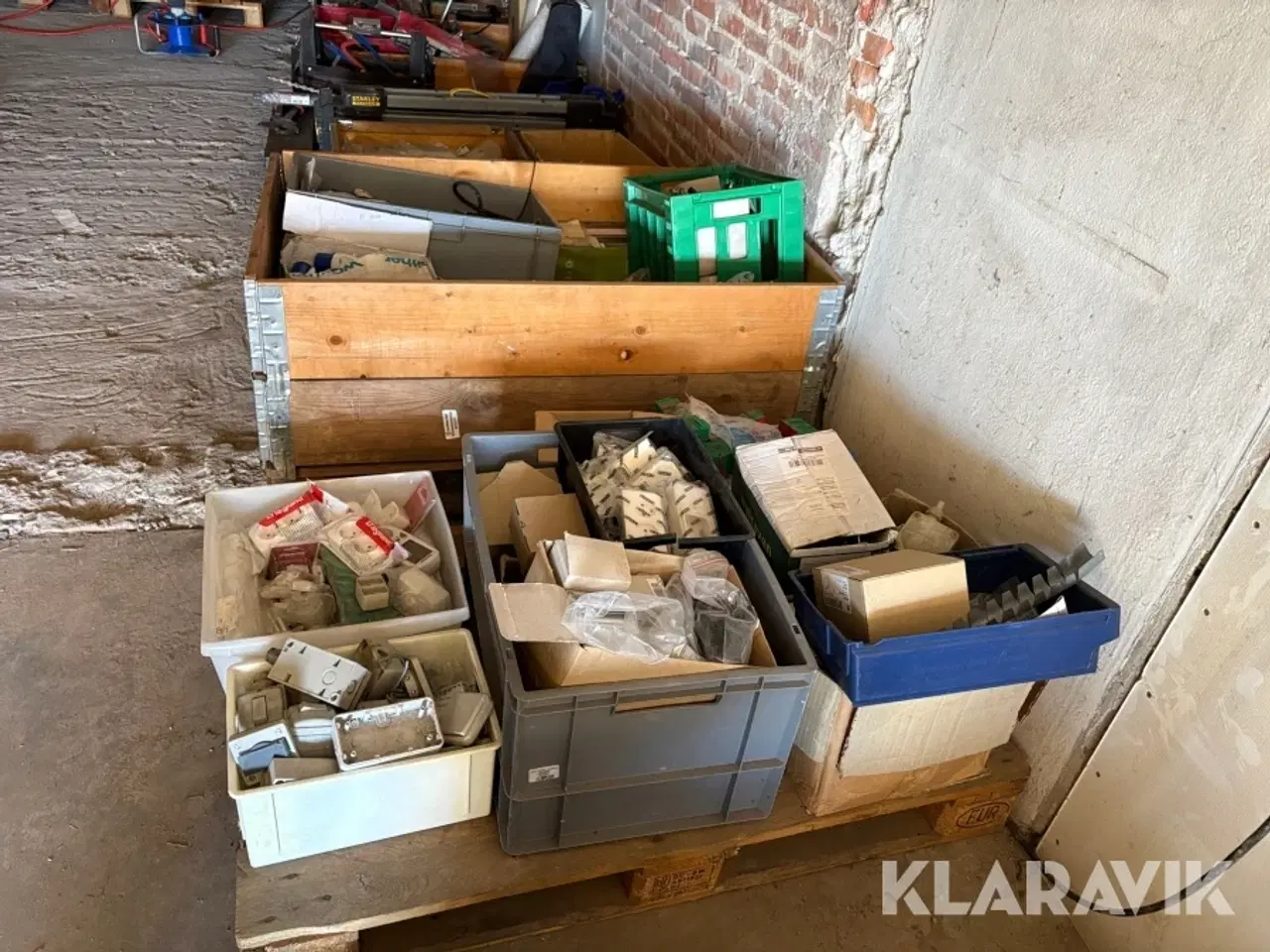 Billede 3 - Elmaterialer blandet lot, 3 paller