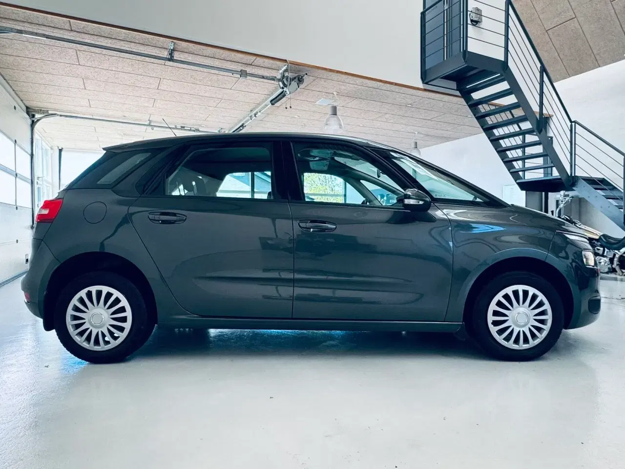 Billede 8 - Citroën C4 Picasso 1,6 Blue HDi Intensive start/stop 120HK