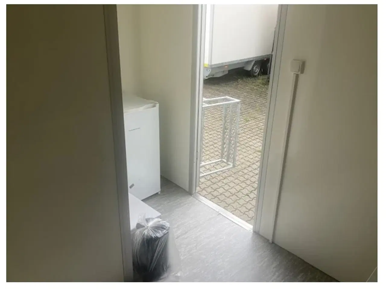 Billede 10 - Ref: 35612971 Spise/kontorvogn
