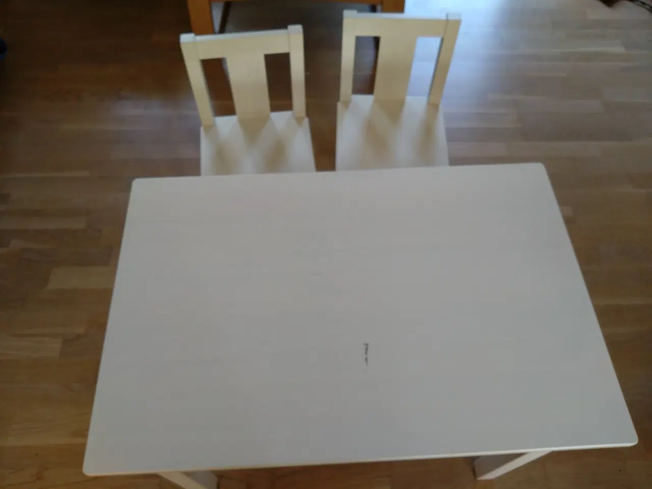 Billede 1 - Børnebord, IKEA Sundvik 