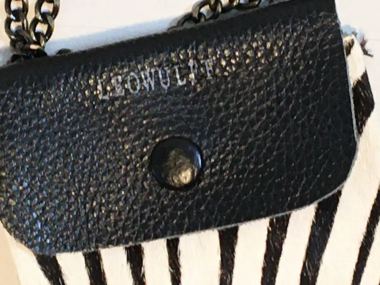 Billede 4 - LeoWulf, lille taske i skind