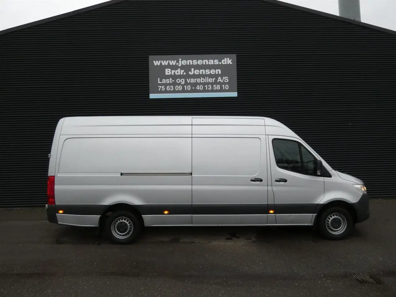 Billede 1 - Mercedes-Benz Sprinter 317 2,0 CDI A3 H2 RWD 9G-Tronic 170HK Van Aut.