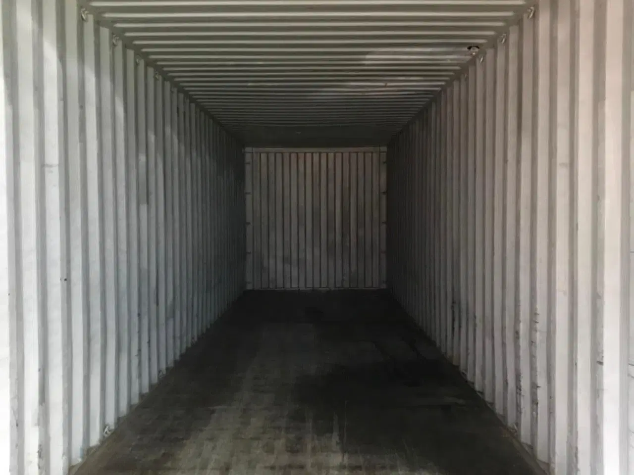 Billede 4 - Står på Sjælland - 40 fods DC Container - ID: HLXU