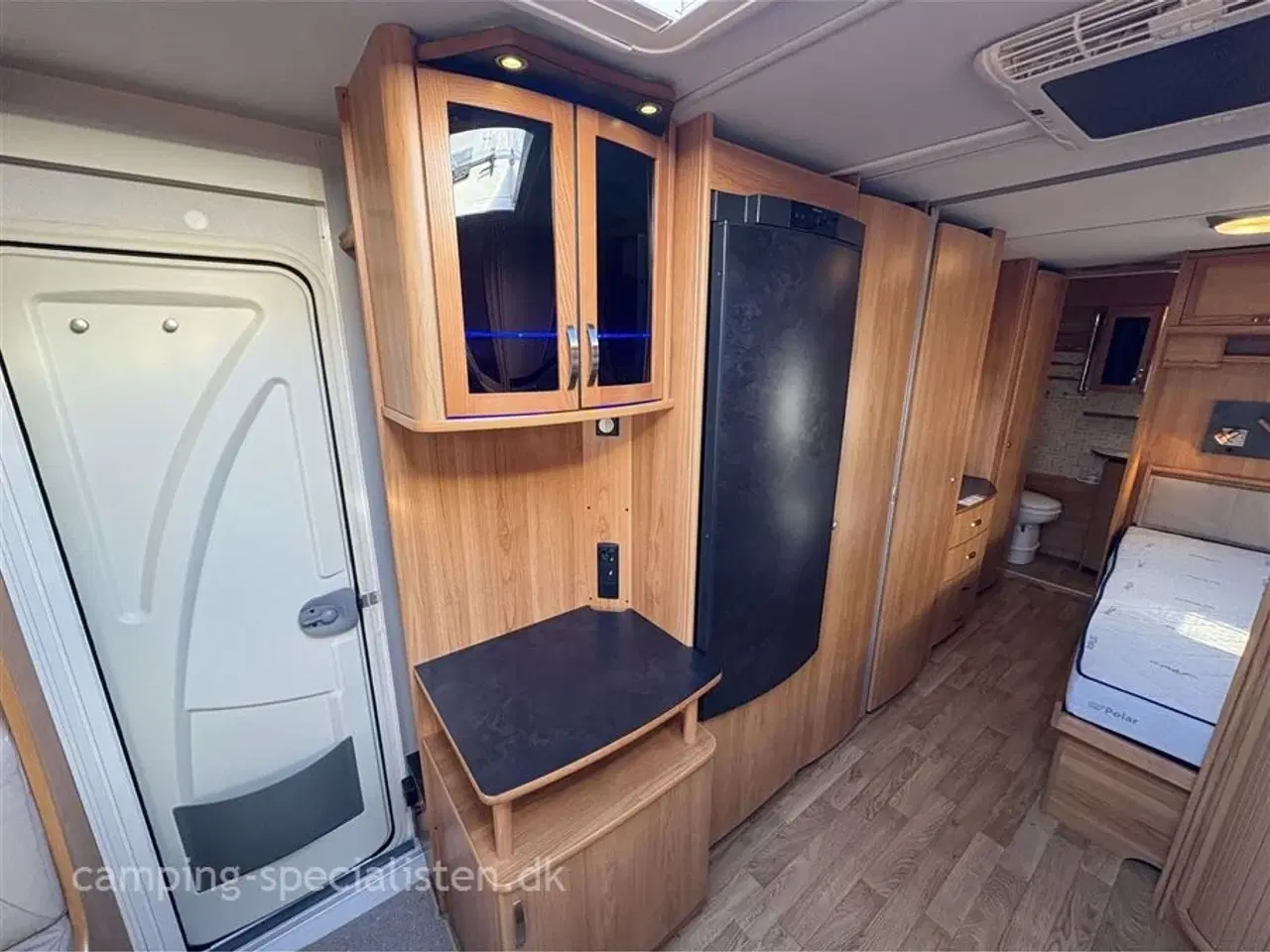Billede 7 - 2009 - Polar Polar 680   Polar 680 TRDB 2009 - Se den nu hos Camping-Specialisten.dk