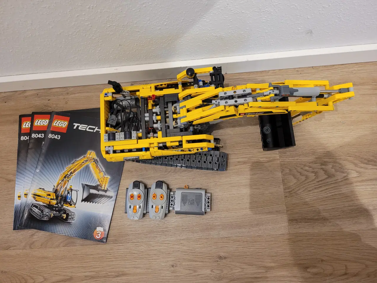 Billede 2 - Lego technic 8043