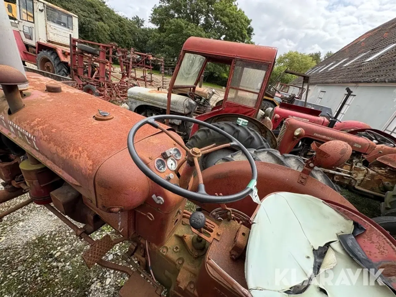 Billede 10 - Veterantraktor Farmall Fu 235
