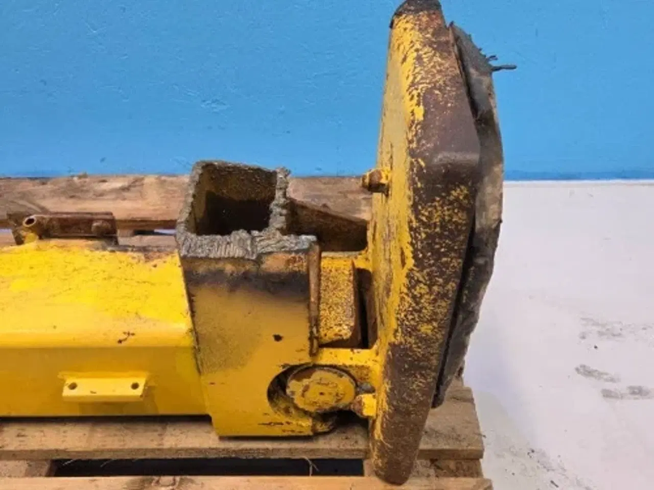 Billede 4 - New Holland LB115B Støtteben L. 87376353