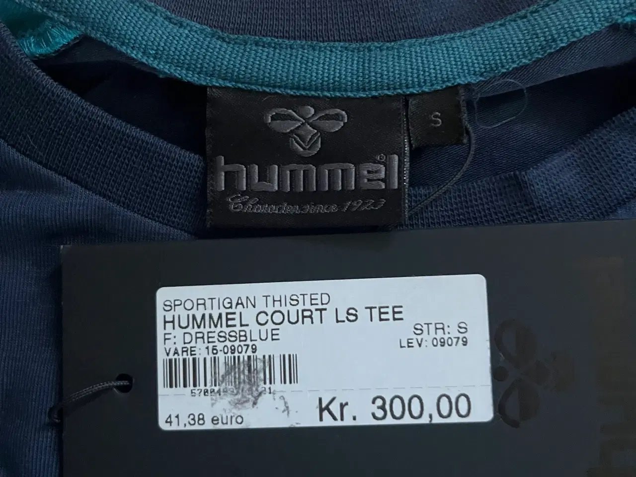 Billede 4 - Helt ny bluse fra Hummel