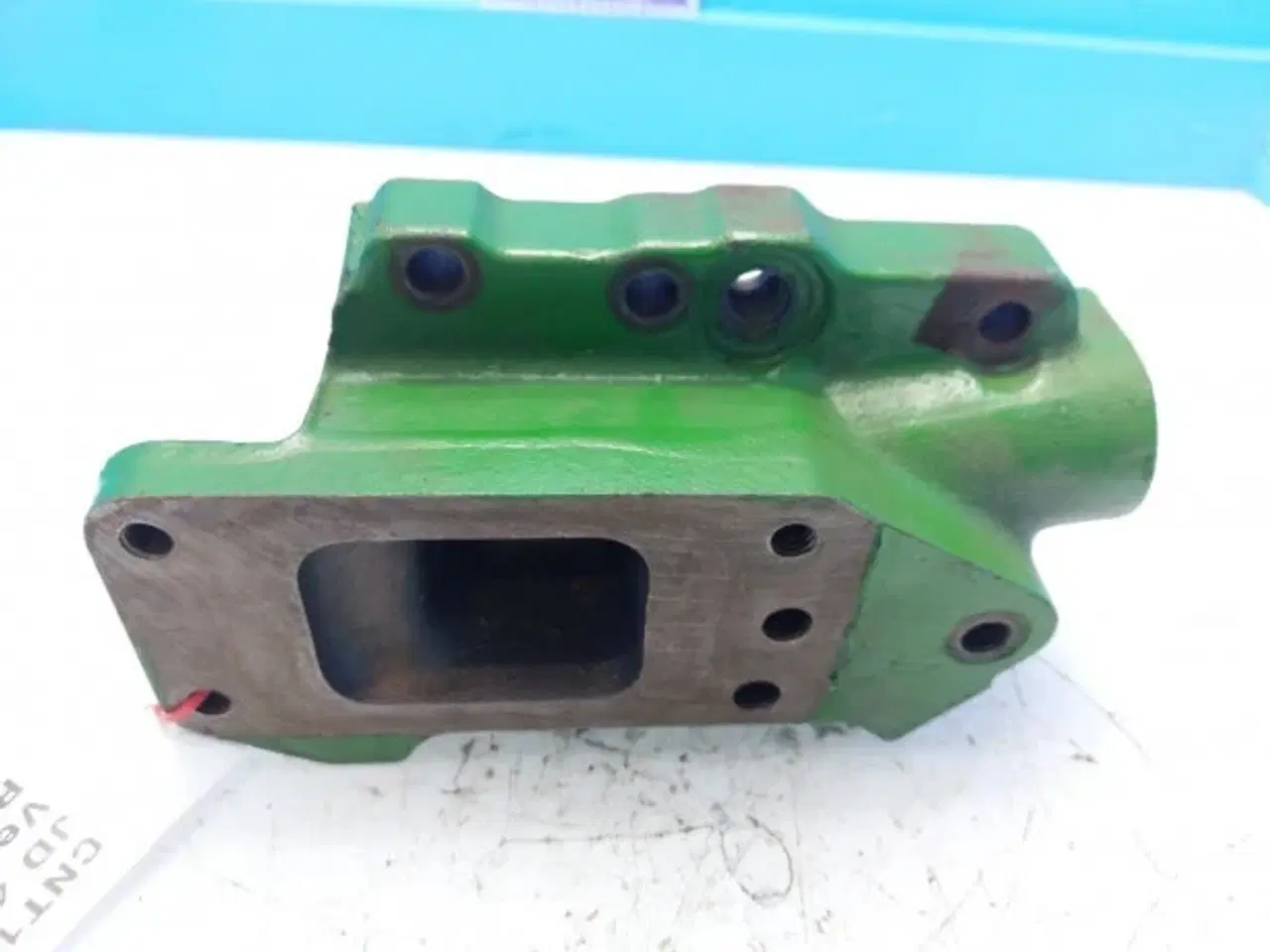 Billede 9 - John Deere 4450 Ventil R70197