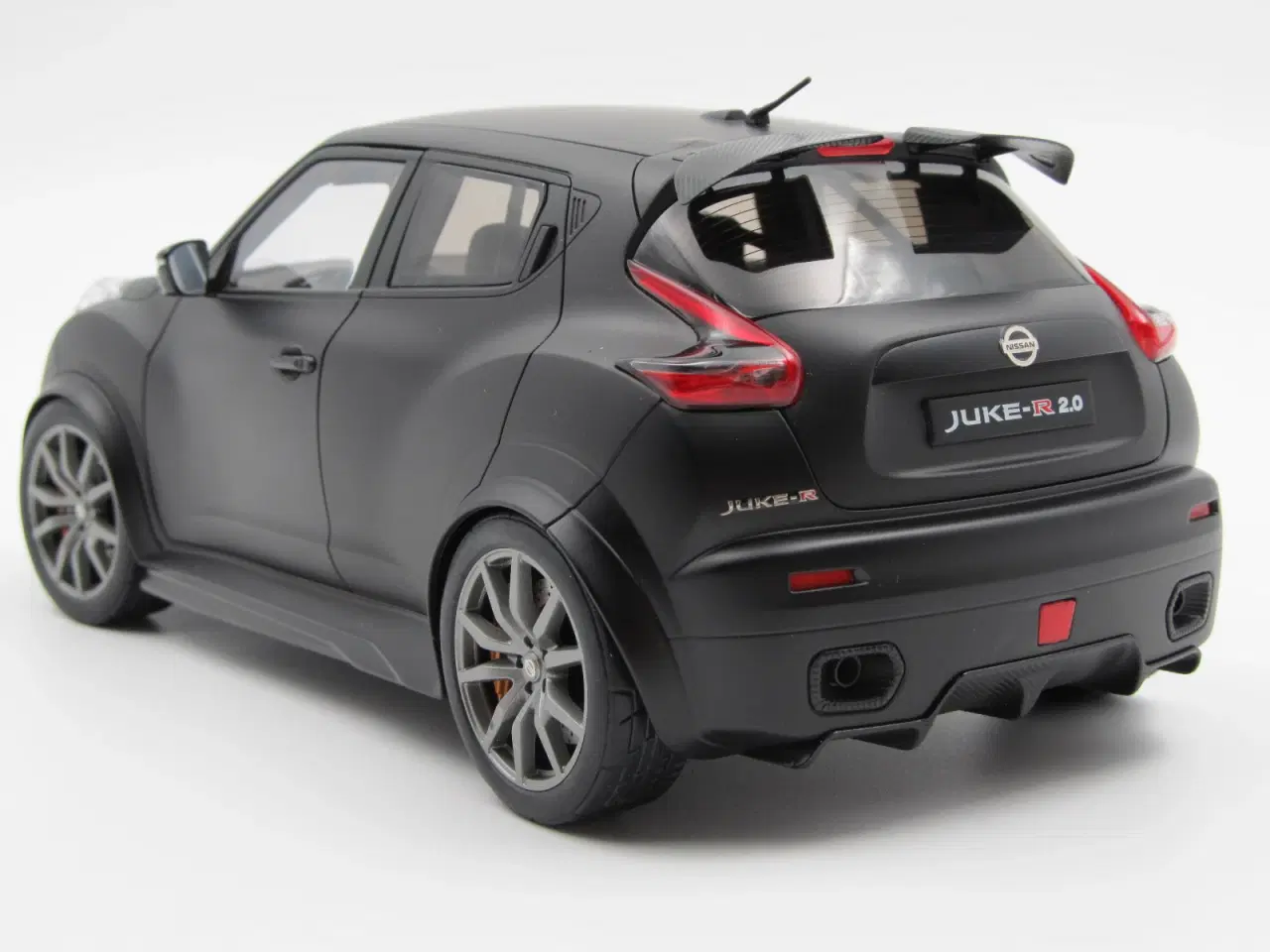 Billede 8 - 2016 Nissan Juke-R 2,0 Nismo 1:18