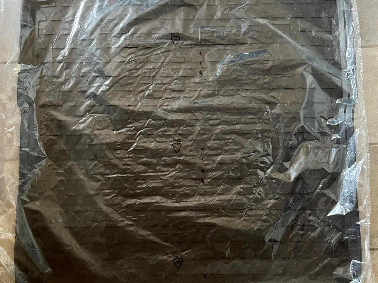 Billede 1 - VW bagagerumsbakke I hård plast årg. 2006-2010