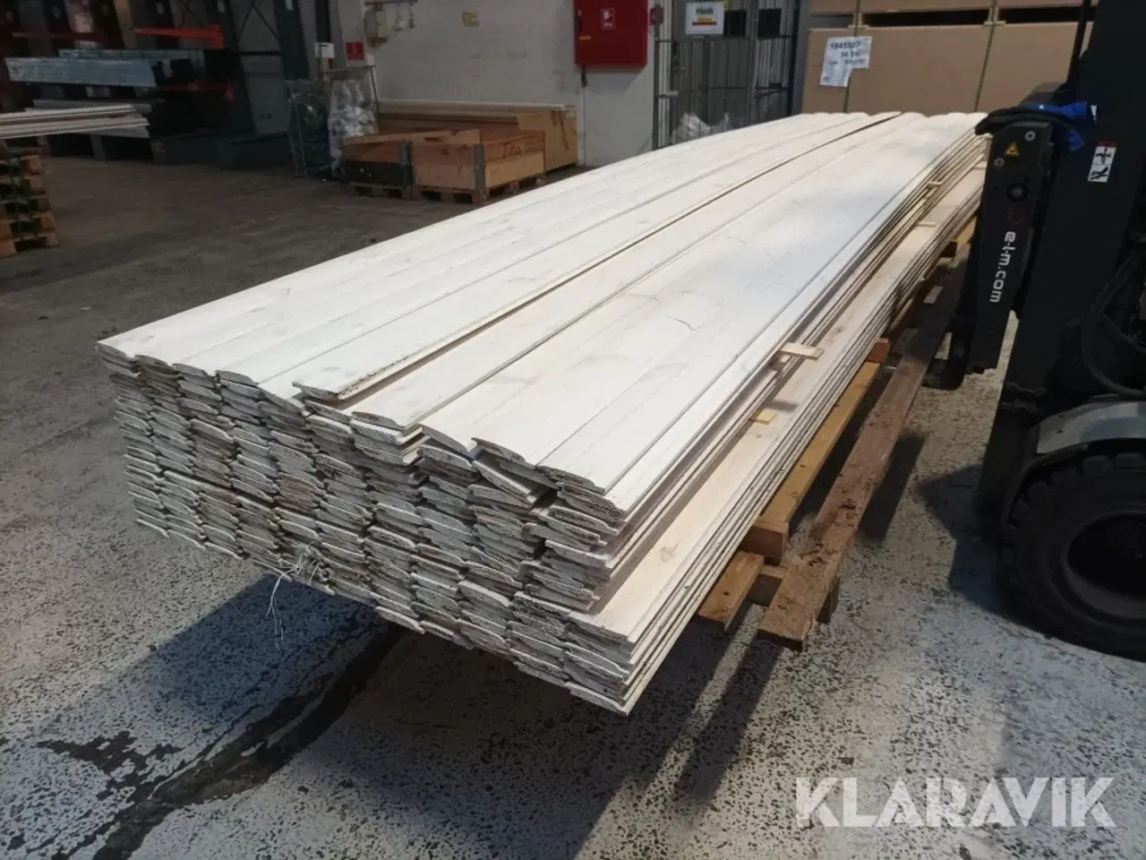 Billede 2 - Blokhus brædder grundmalet hvid 66m2