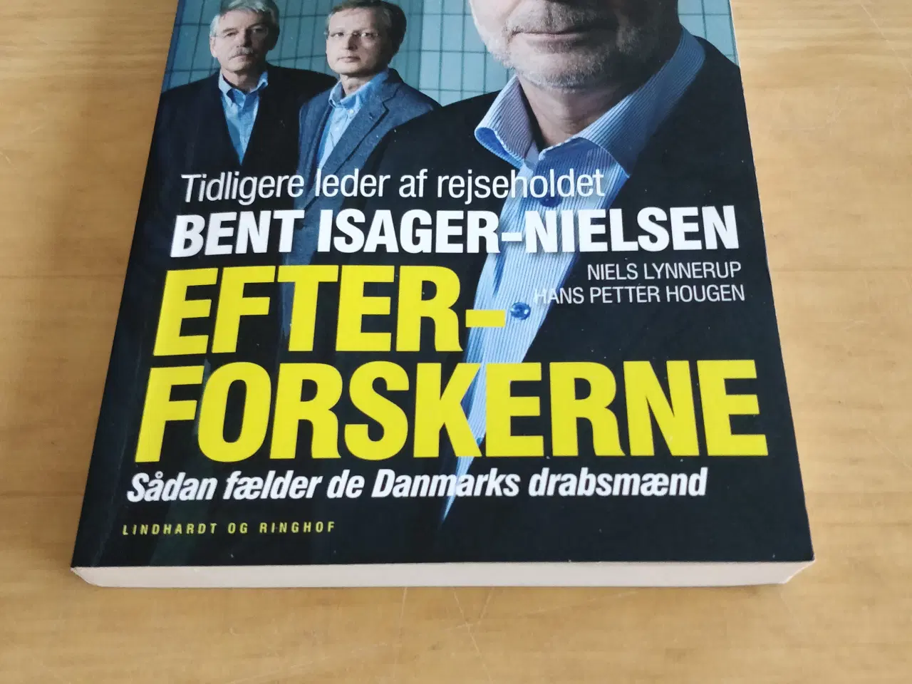 Billede 2 - Efterforskerne, Bent Isager-Nielsen