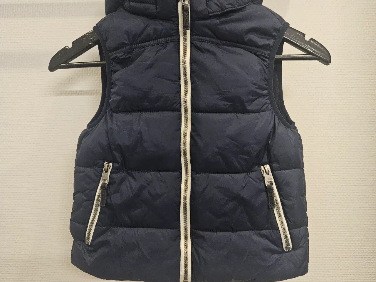Billede 1 - Vatteret vest fra L.O.G.G/ H&M 122 cl.