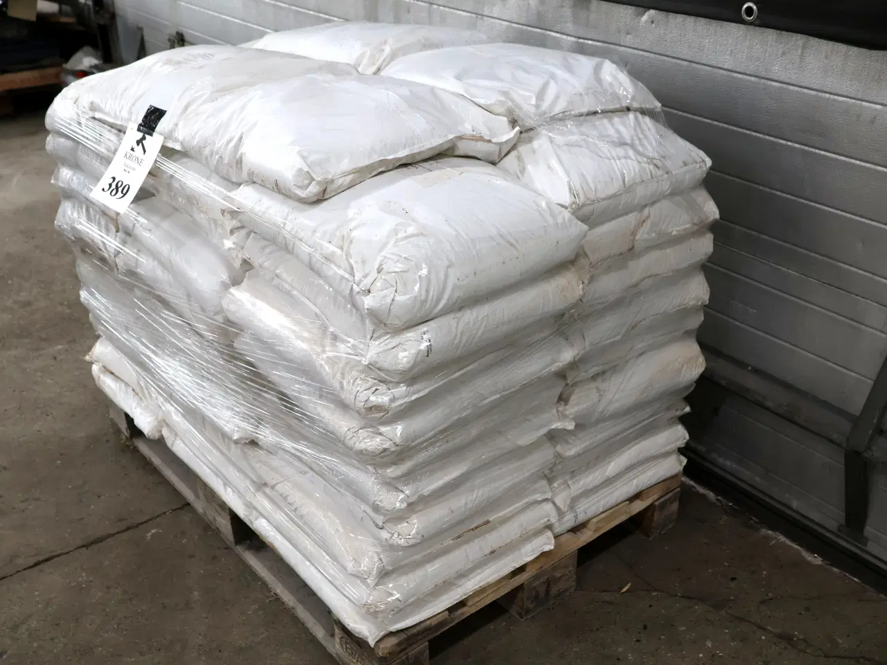 Billede 2 - 960Kg Vejsalt, 64 sække a 15kg.