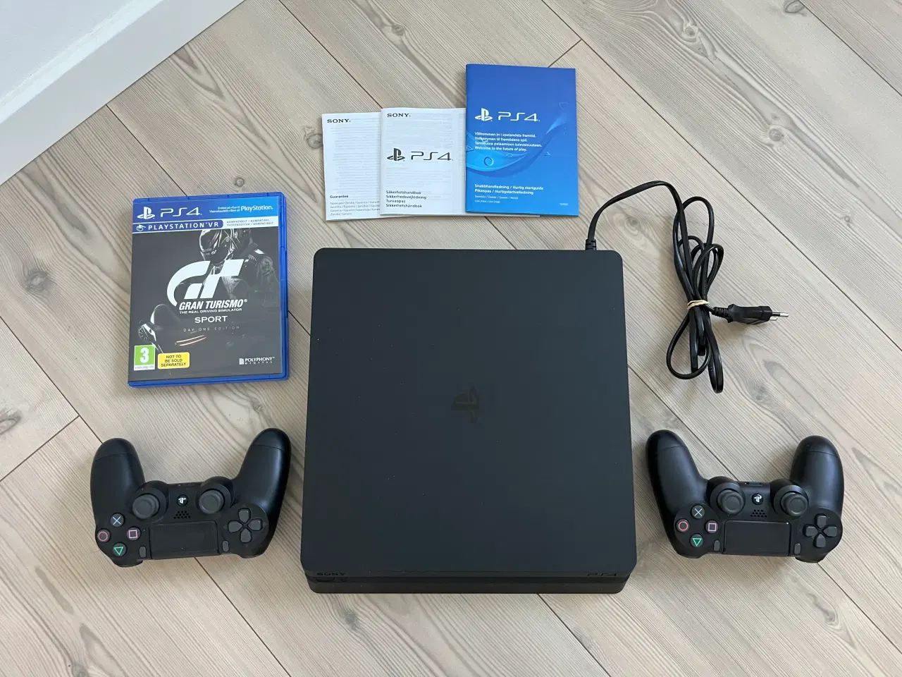 Billede 1 -   Playstation 4, SONY , Perfekt   