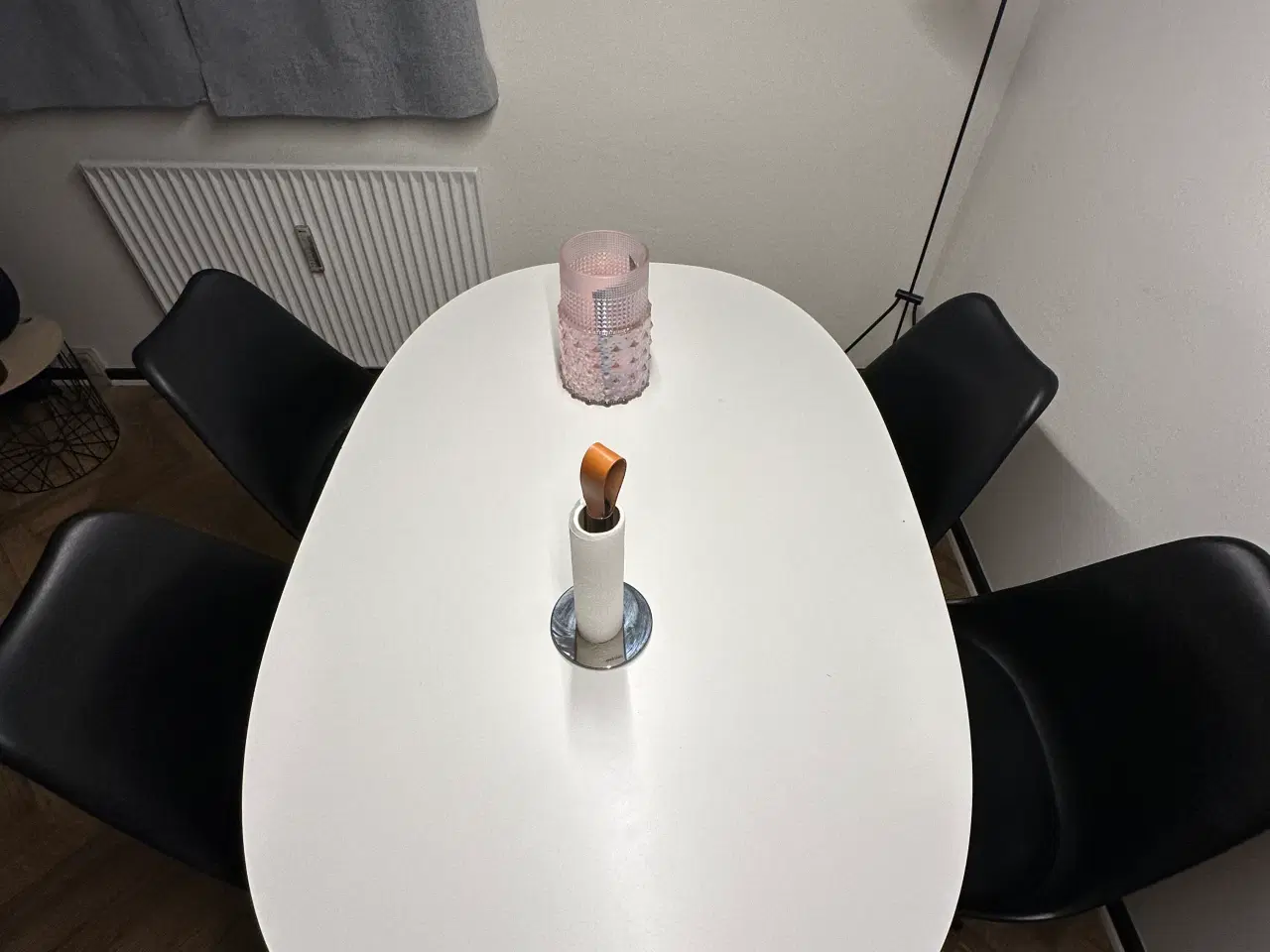 Billede 1 - Spisebord