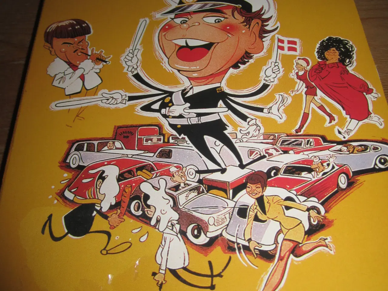 Billede 1 - GRIN MED DAIMI, DIRCH OG OVE. BYD.