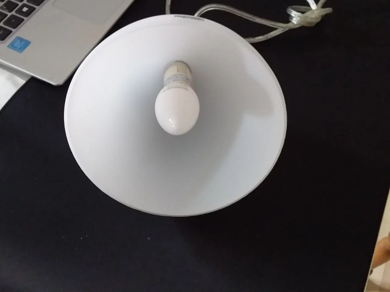 Billede 2 - Herstal loftlampe med lille fatning (E14)