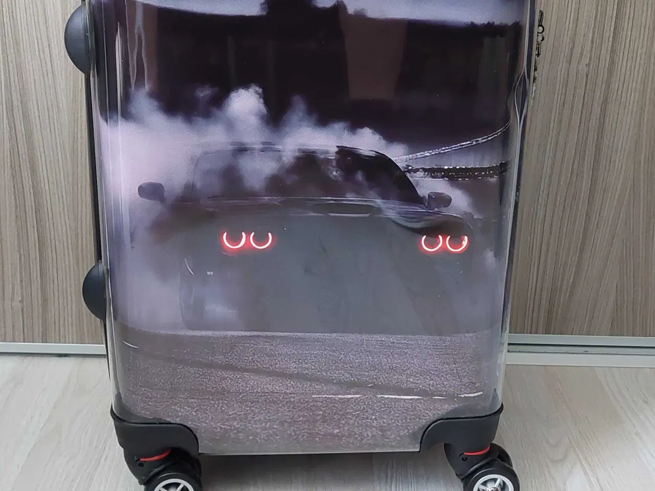 Billede 4 - Kabine kuffert unik design