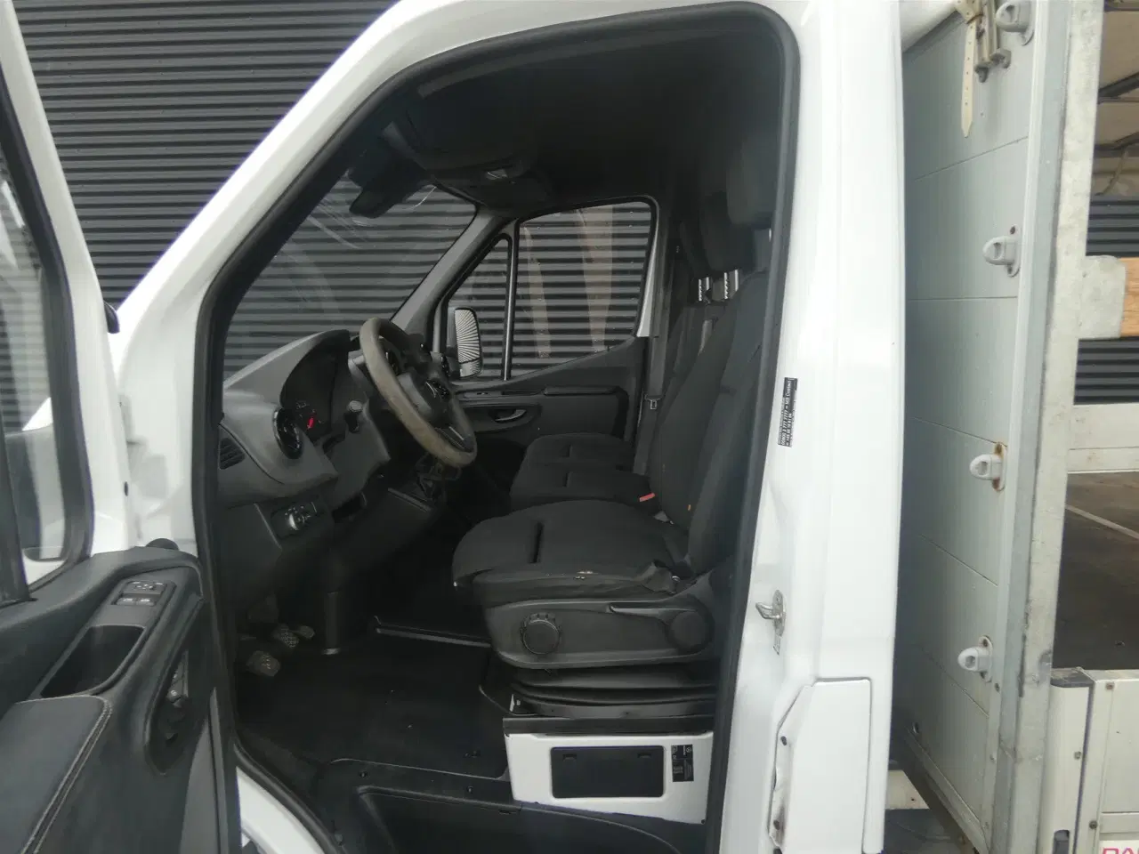 Billede 6 - Mercedes-Benz Sprinter 316 LADVOGN 2,1 CDI A3 RWD 163HK Ladv./Chas. Man.