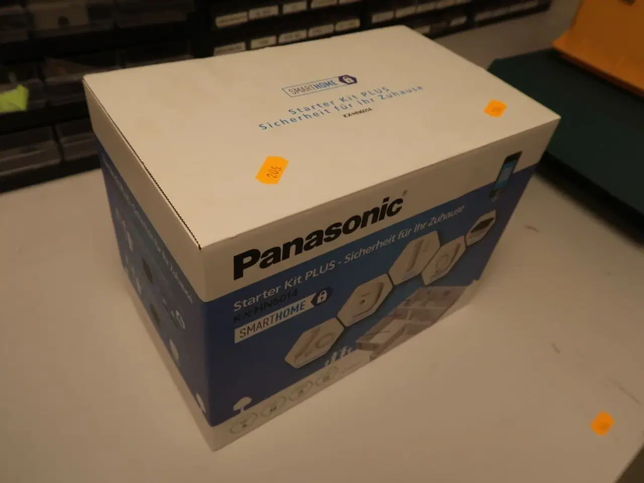 Billede 1 - Smart Home Starter Kit Plus PANASONIC HN6014 (OBS står i kælder)