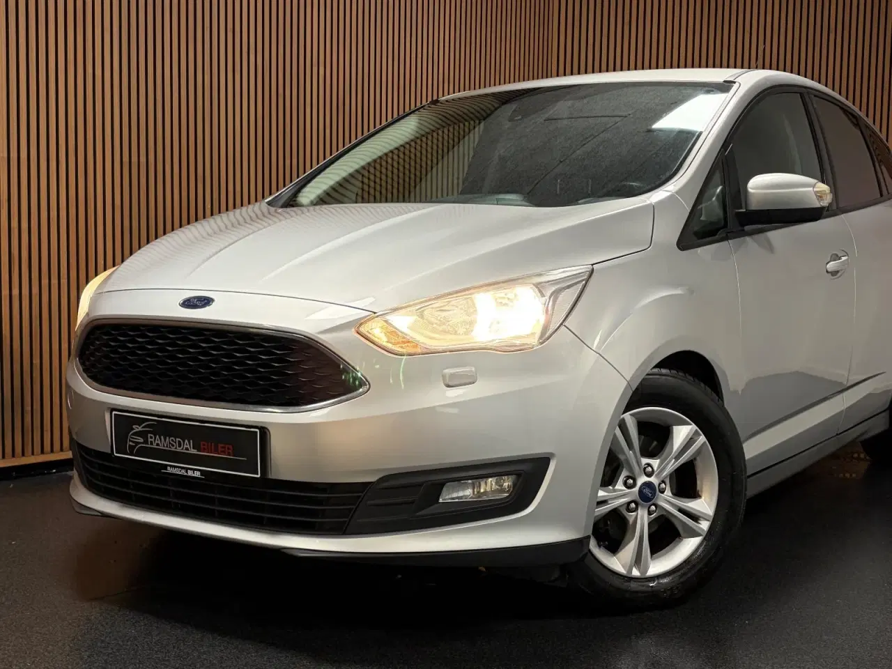 Billede 2 - Ford C-MAX 1,5 TDCi 120 Titanium Van