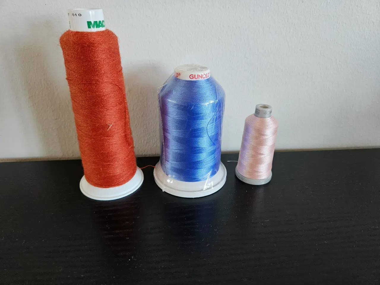 Billede 2 - Broderi tråd