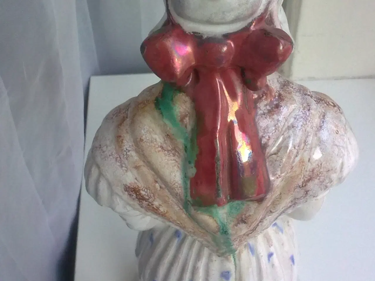 Billede 6 - Sokkel stempler gl. høj lys keramik figur Bornholm