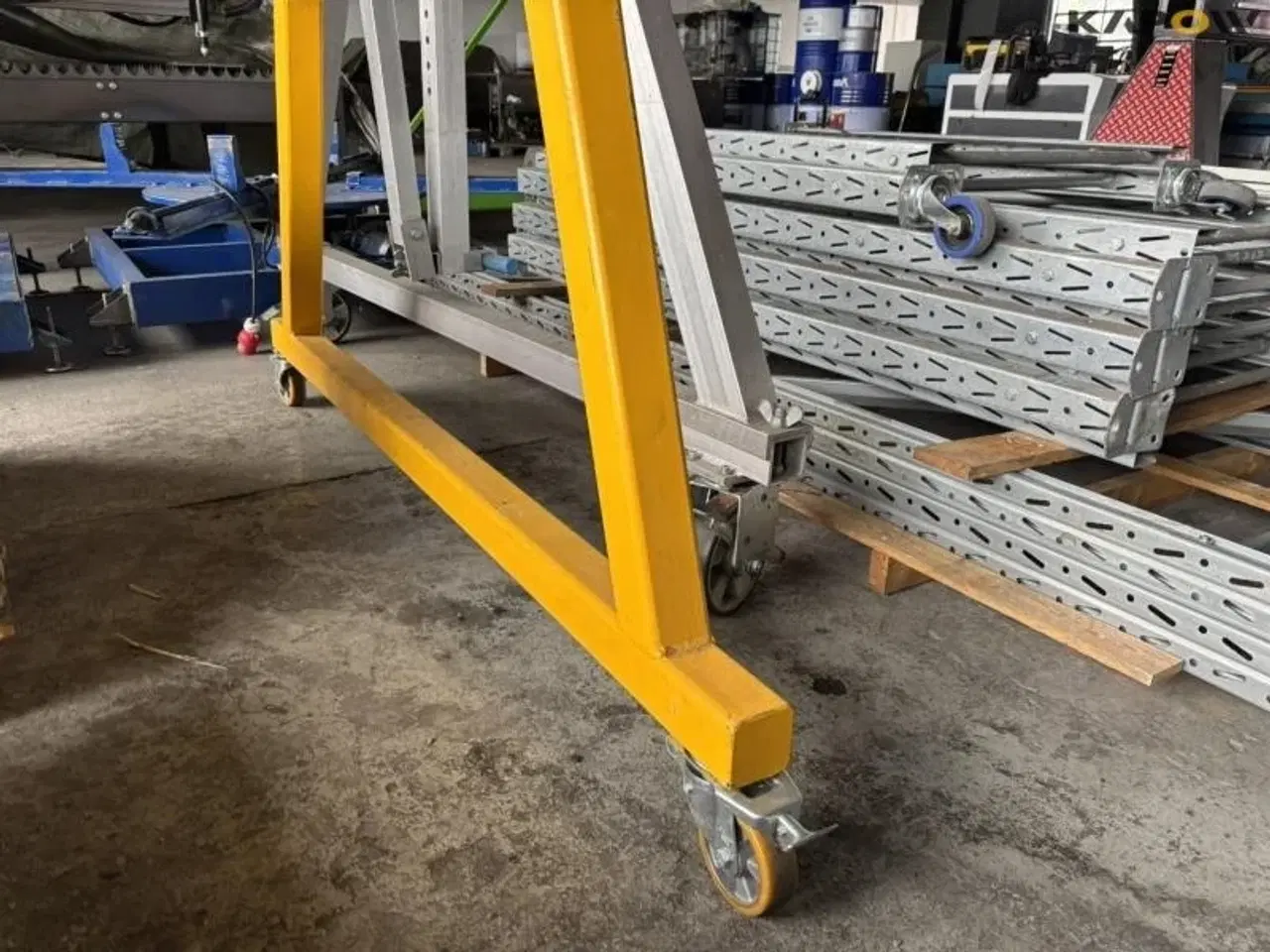 Billede 3 - - - - SWG 2000kg portal kran