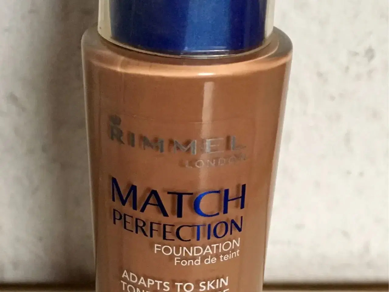 Billede 1 - RIMMEL Match Perfection foundation