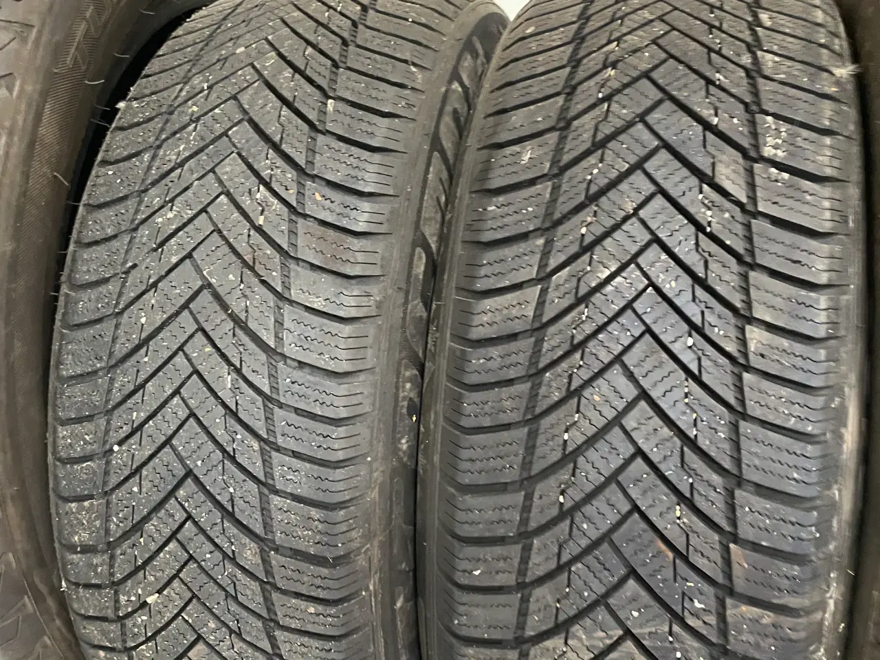 Billede 4 - 2 stk 165/60r14 vinterdæk