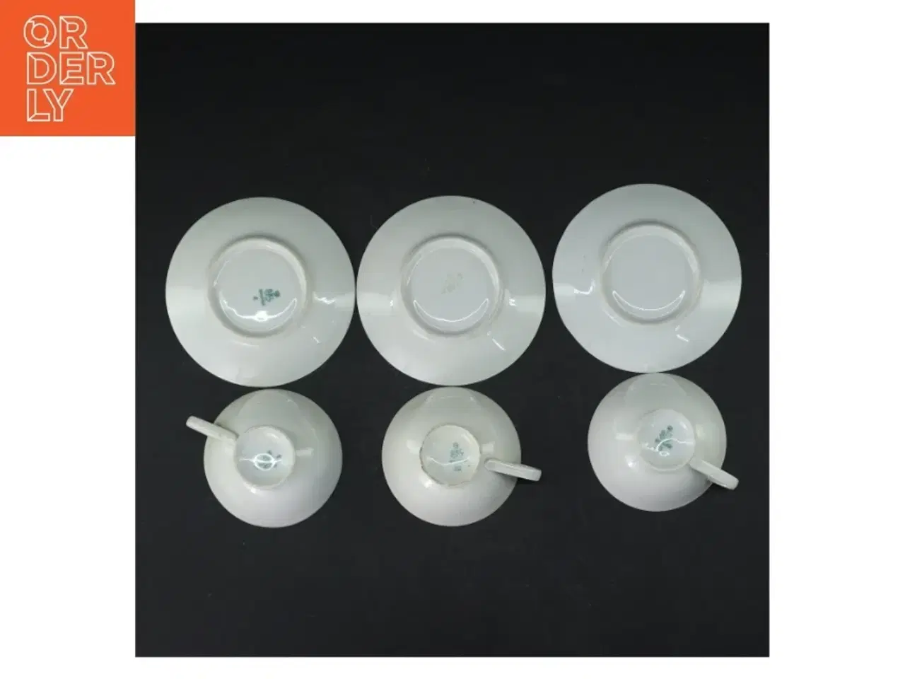 Billede 4 - Porcelænskopper med underkopper fra Bavaria (str. Kopper. ø. 9 cm. tallerkener. ø. 12 cm)