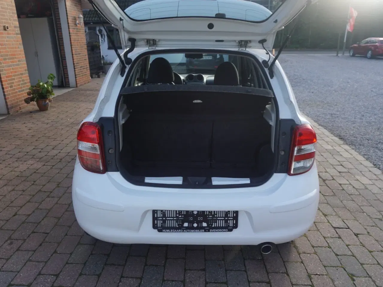 Billede 8 - Nissan Micra 1,2 Dig-S 98 Tekna