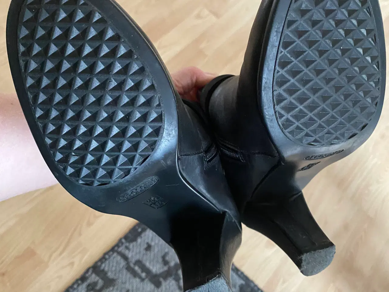 Billede 3 - AEROSOLES Dame Støvler