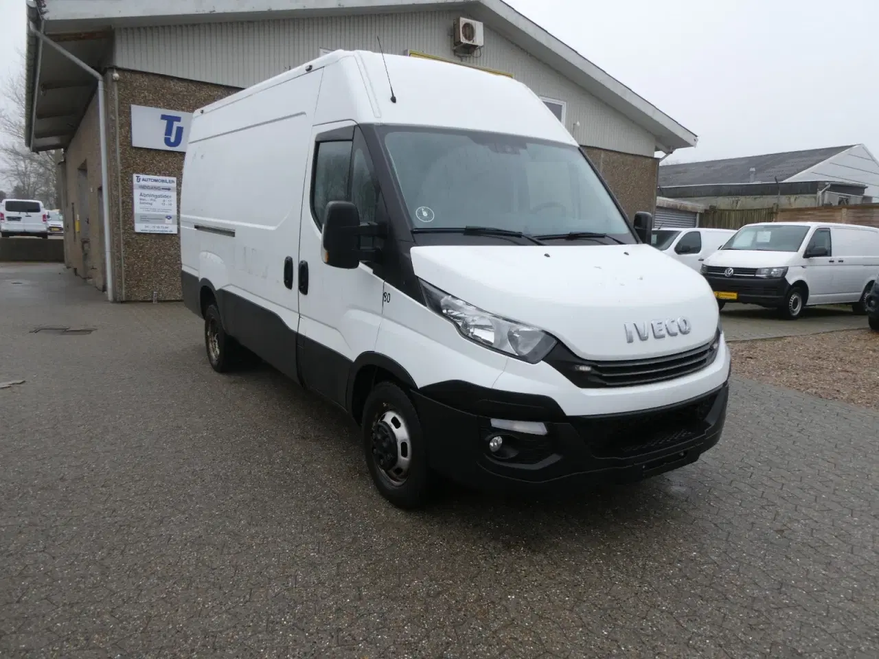 Billede 1 - Iveco Daily 3,0 35C18 12m³ Van AG8