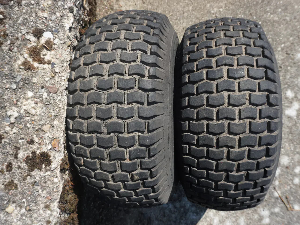 Billede 2 - Forhjul til havetraktor