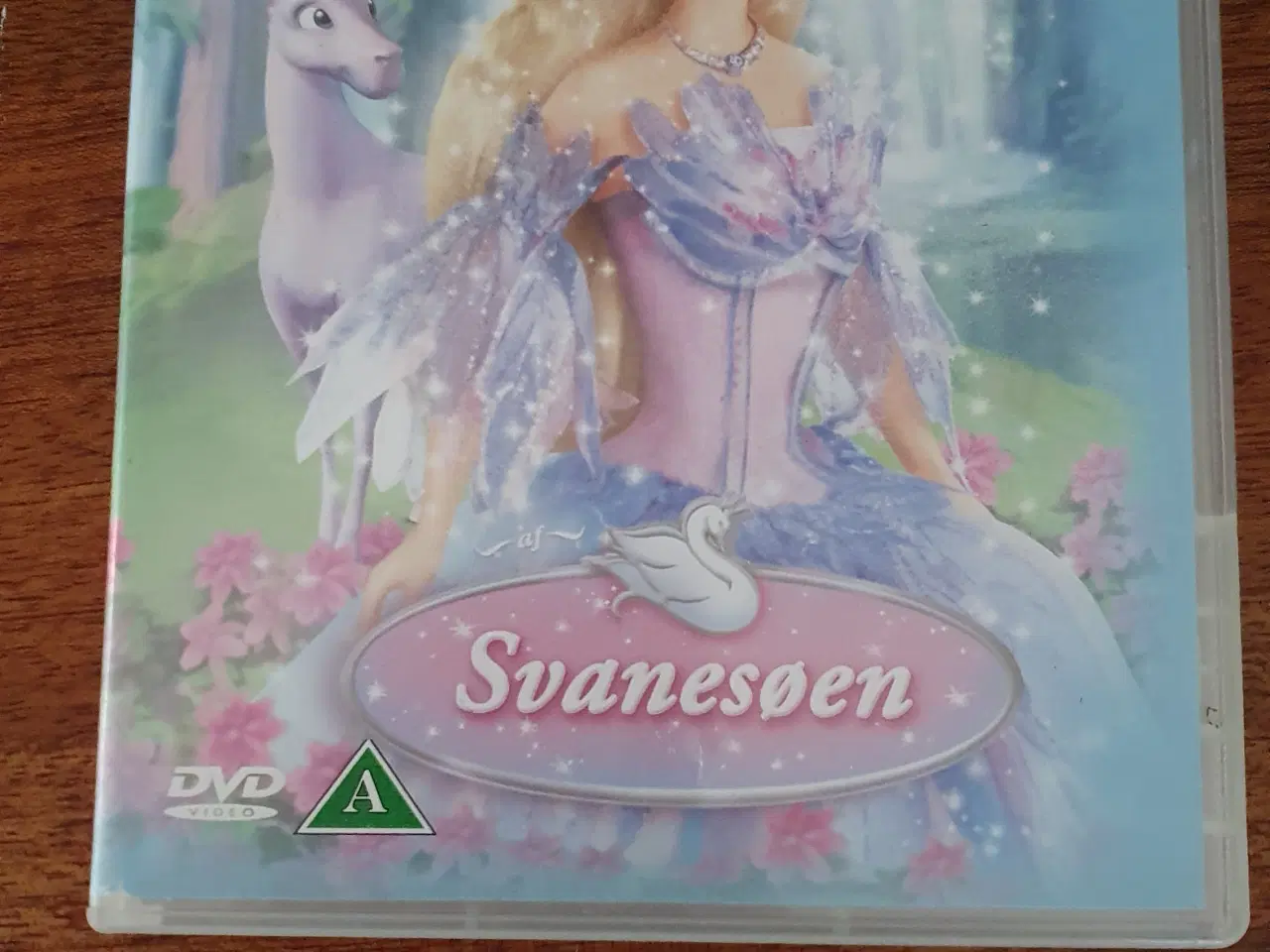 Billede 1 - Barbie dvd film  Svanesøen 