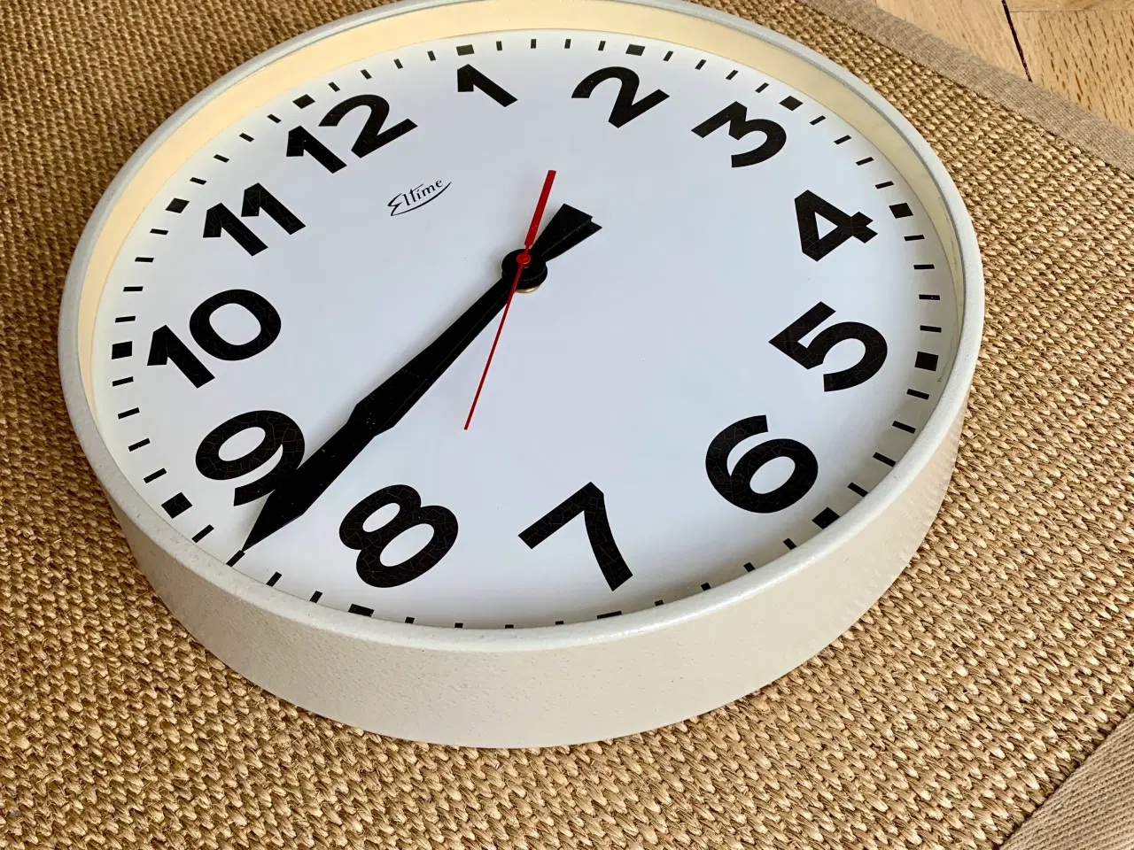 Billede 1 - Eltime vægur