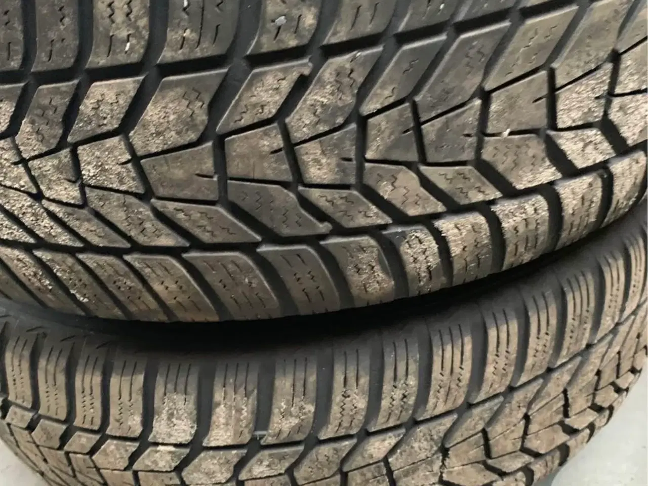 Billede 4 - Alufælge m vinterdæk