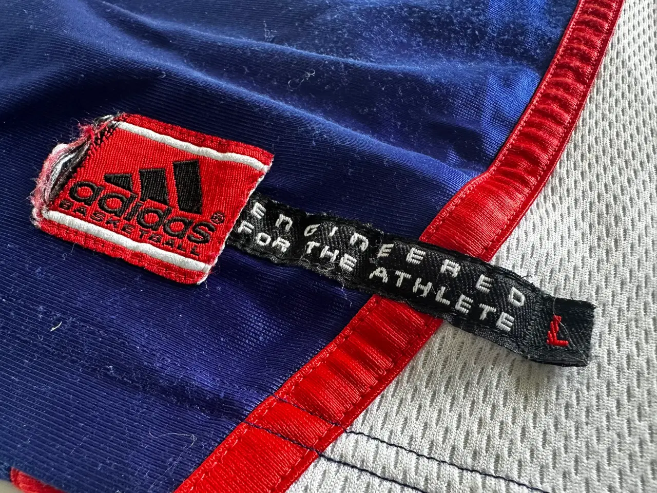Billede 2 - T-shirts og lette trøjer - Adidas / Perry Ellis 