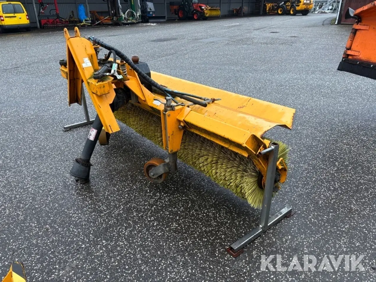 Billede 5 - Kost FM-maskiner MF fejemaskine