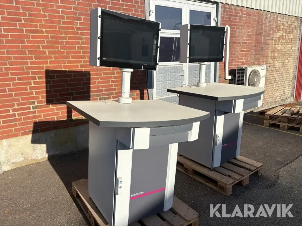 Billede 1 - IT arbejdsstation Rittal 2 styk