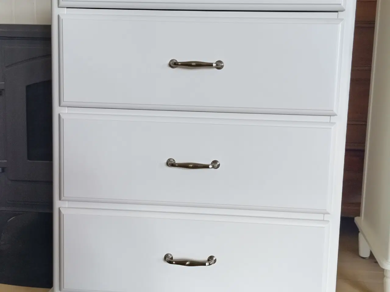 Billede 5 - Ikea Tyssedal kommode med 4 skuffer