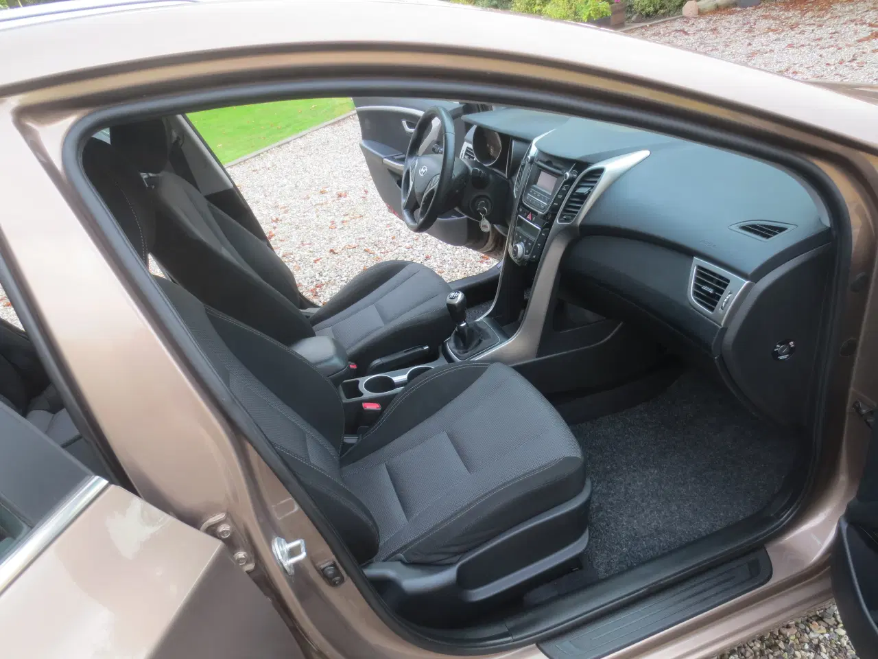 Billede 13 - Hyundai i 30 1.6 Cd 110 Hk Stc År 13.