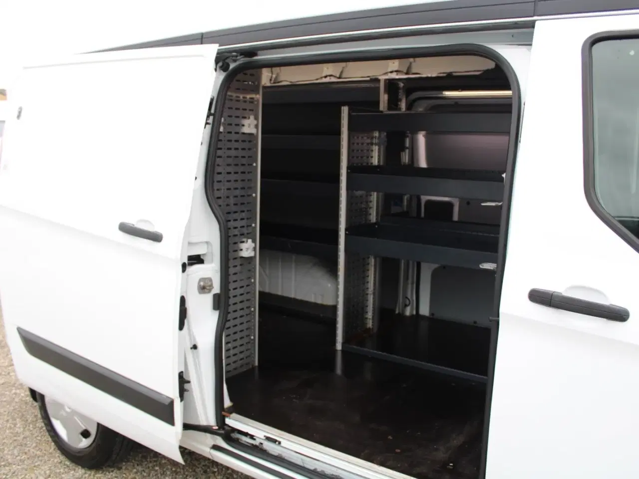 Billede 12 - Ford Transit Custom 340L 2,0 TDCi 130 Trend aut.