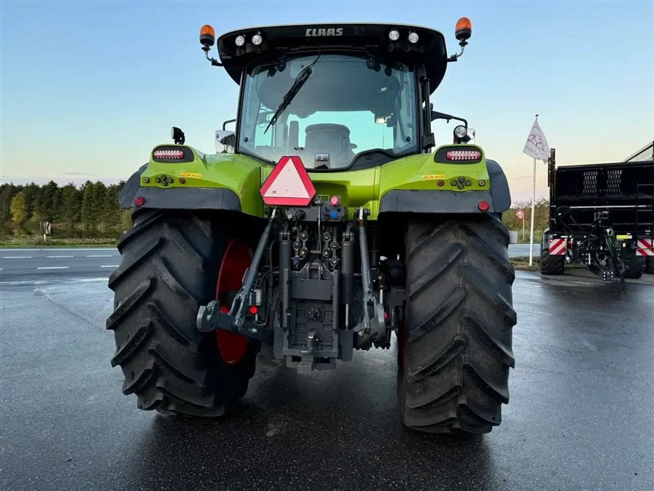 Billede 14 - CLAAS ARION 640 CEBIS KUN 4400 TIMER OG FULD AFFJEDRING!